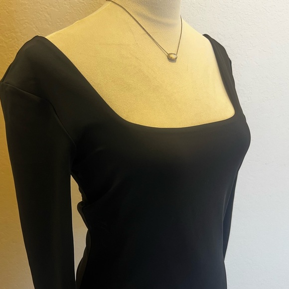 NWT EXPRESS Body Contour High Compression Square Neck Long Sleeve Top, Blk, Med - Picture 6 of 11